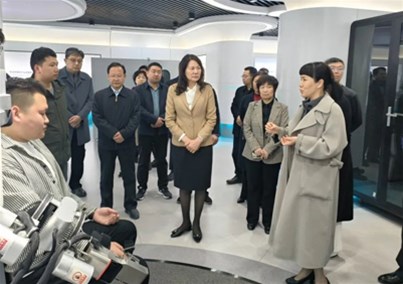 全國(guó)政協(xié)常委、河南省政協(xié)副主席霍金花一行蒞臨匯博醫(yī)療旗下希迪克公司調(diào)研指導(dǎo)